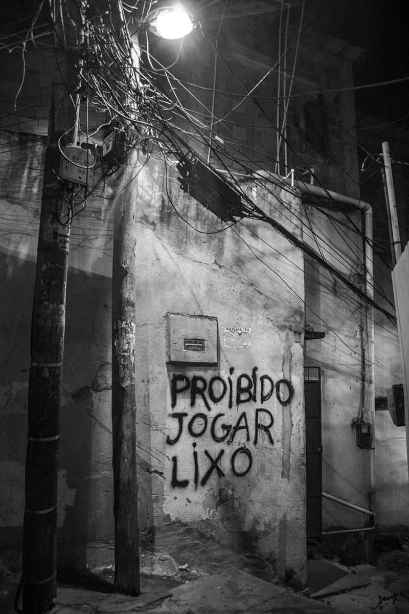Denys-TAG-Street-Art-Urban-Rio-de-janeiro-favelas
